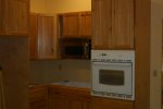 kitchen cabinets 009 (600 x 400).jpg