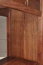 Aurora - Walnut - shelf_0194 (5).JPG