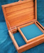 Gent's Walnut Box 1B (Custom).jpg