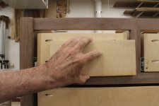 Guest Dresser (207).jpg