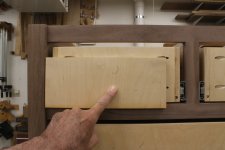 Guest Dresser (206).jpg