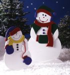 lawn figure - snow woman and child.jpg