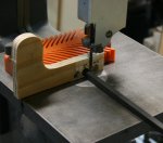 Pillows-depth-jig.jpg Pillows-depth-jig.jpg