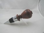 Bottle Stopper Purpleheart 1.jpg