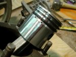 comp_rebuild_right_piston2.jpg comp_rebuild_right_piston2.jpg