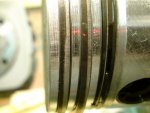 comp_rebuild_piston_rings_close.jpg comp_rebuild_piston_rings_close.jpg