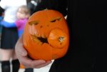 Pumpkin carving 092 - Copy.JPG